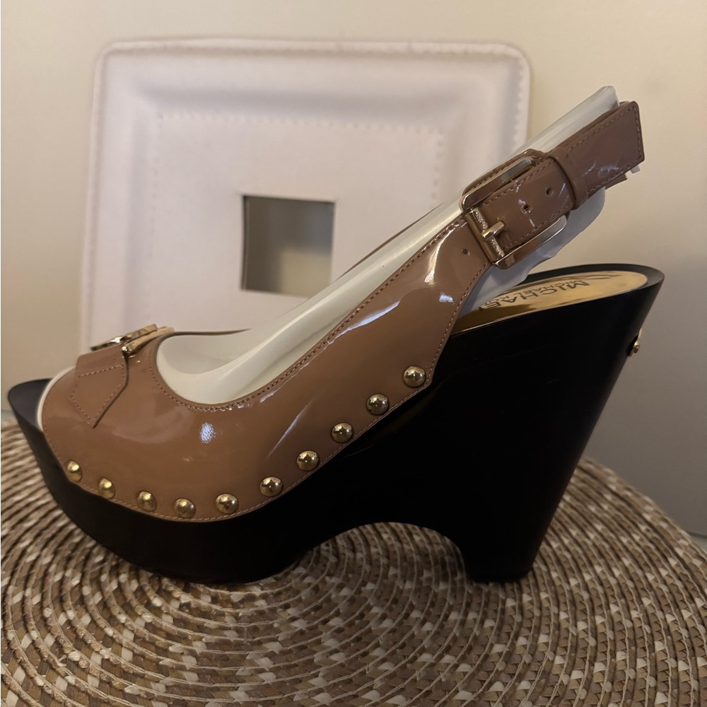 Michael Kors Gold Studded Brown Wedges - Picture 2 of 5